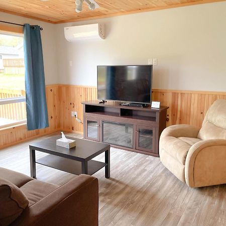 Hidden Acres Cottages キャベンディッシュ エクステリア 写真