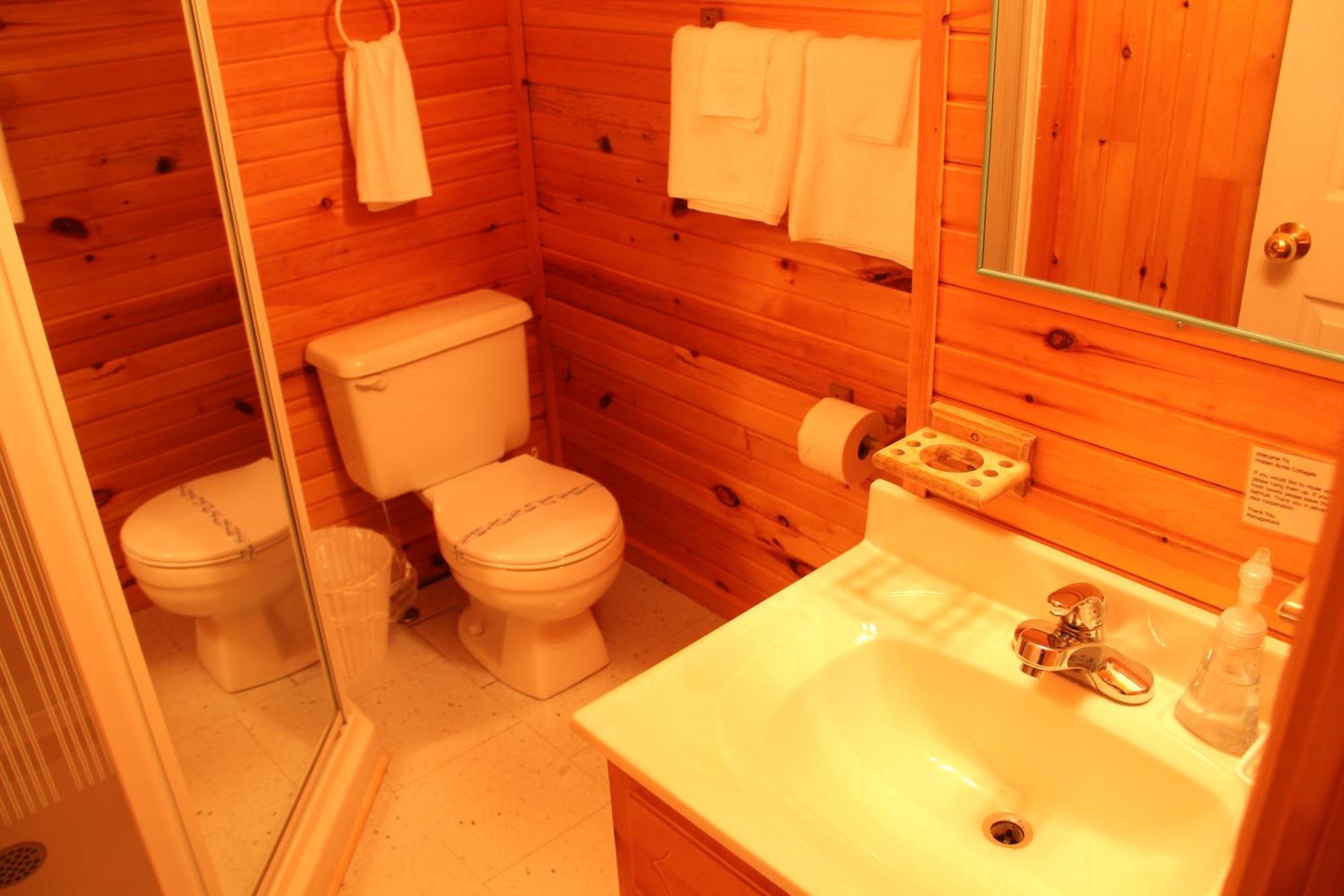 Hidden Acres Cottages キャベンディッシュ 部屋 写真