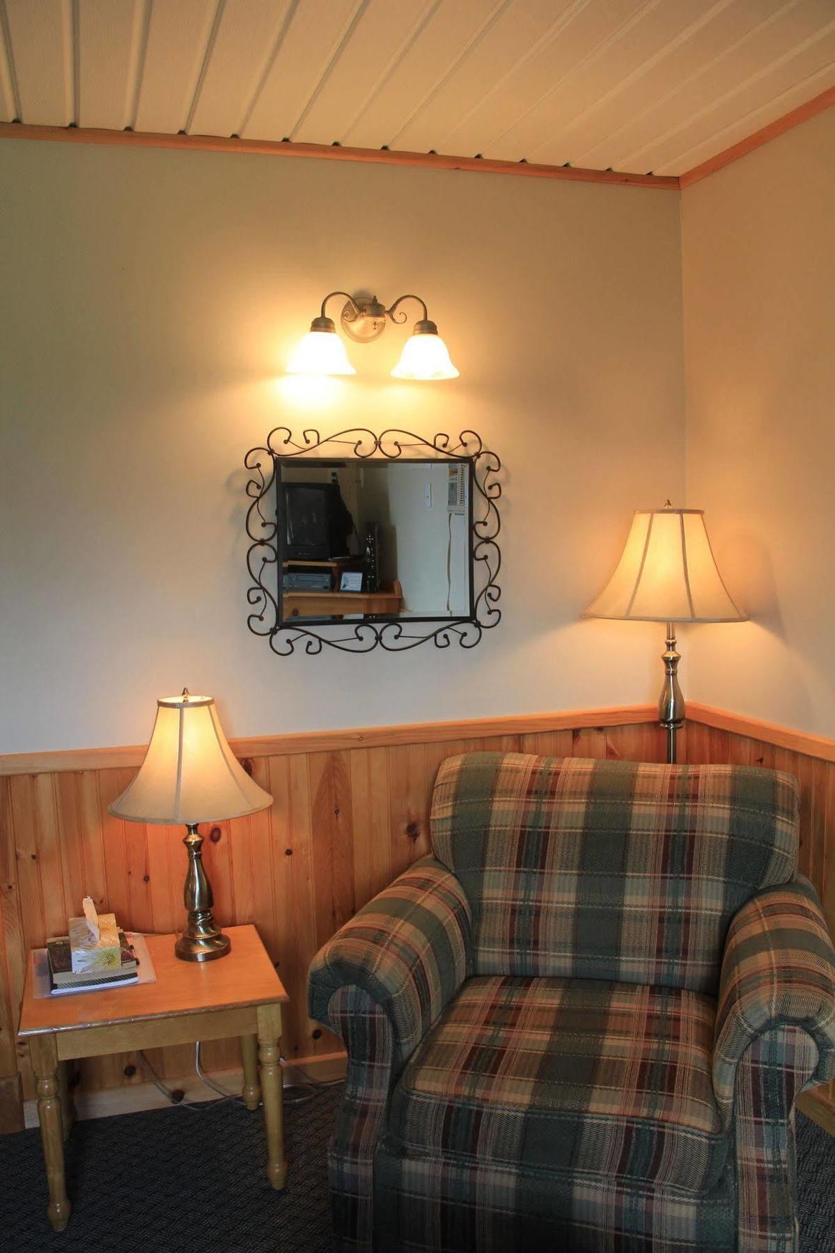Hidden Acres Cottages キャベンディッシュ エクステリア 写真