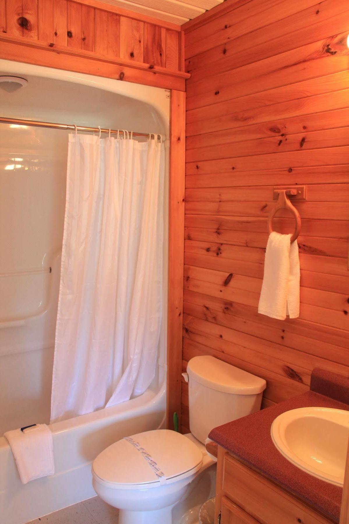 Hidden Acres Cottages キャベンディッシュ エクステリア 写真