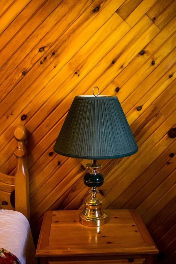 Hidden Acres Cottages キャベンディッシュ エクステリア 写真